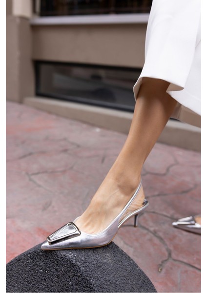 Grean Kadin Gumus Toka Detay Topuklu Ayakkabi indirimleri