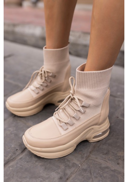 Jazu Kadın Siyah Trıko Detay Dolgu Topuklu Bot