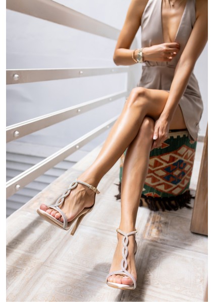 Dota Kadın Gumus Taşli Topuklu Abiye Sandalet modelleri