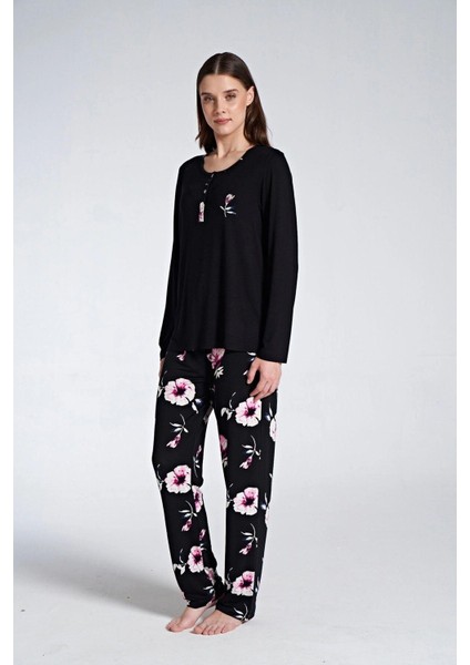 1761 Kadın Düğmeli Çiçek Desenli Uzun Kol Pijama Takım fiyatları