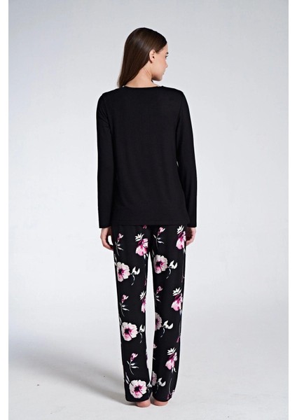1761 Kadın Düğmeli Çiçek Desenli Uzun Kol Pijama Takım modelleri