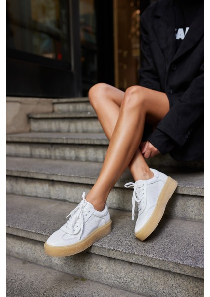 Alistar Kadın Lacivert Gecrek Deri Suet Bagcıkli Sneaker fiyatları