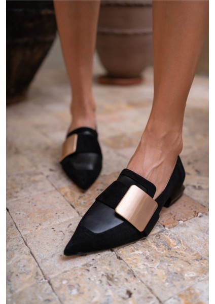 Kadın Siyah Mat Deri Aksesuar Ayakkabi