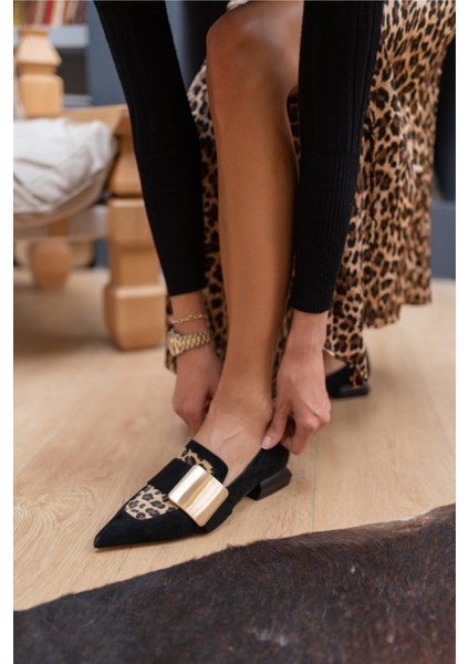 Kadın Siyah Mat Deri Aksesuar Ayakkabi fırsatları