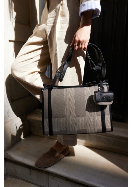 Flofy Kadın Gri Siyah Kumaş Ithal Omuz Çanta fırsatları