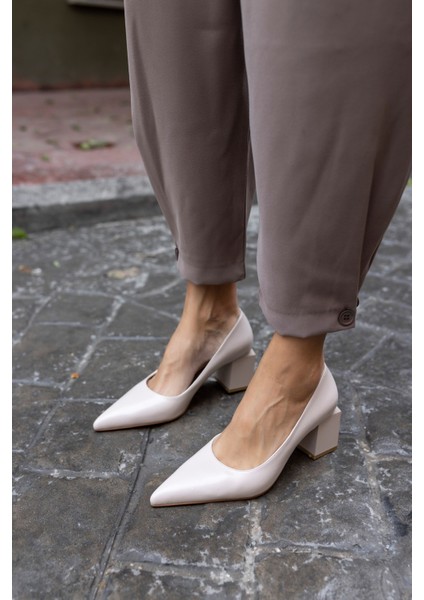 Barbara Kadın Taba Mat Deri Kalın Topuklu Ayakkabi