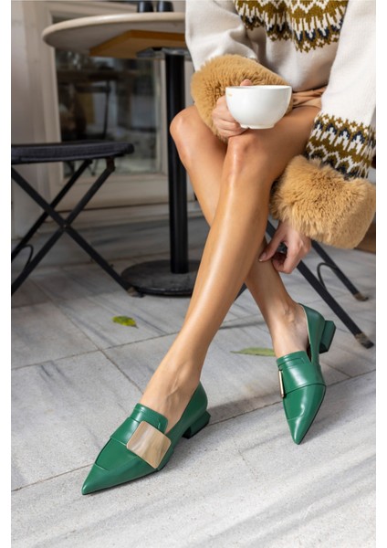 Kadın Siyah Mat Deri Aksesuar Ayakkabi