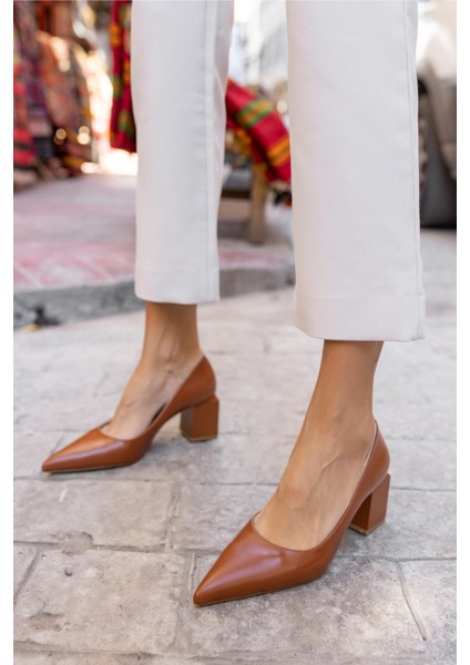 Barbara Kadın Taba Mat Deri Kalın Topuklu Ayakkabi