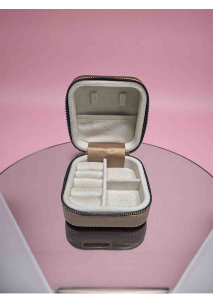 Küçük Boy ( 11×11) Düzenleyici Takı Saklama Kutusu Seyehat Mücevher Çantasi Deri Ahşap Kasa fiyatları