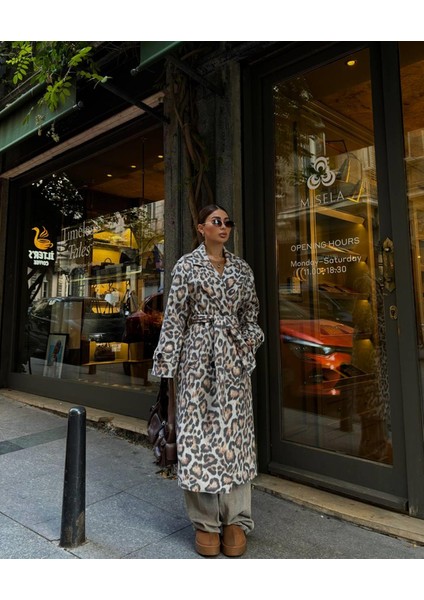 Leopar Desenli Bağlama Detaylı Kaban fırsatları