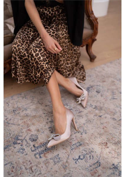 Clara Kadın Bej Saten Fıyonk Detay Topuklu Ayakkabi indirimleri