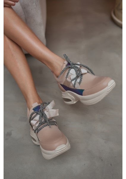 Hanna Kadin Gri Dalgiç Kumaş Detay Gizli Topuk Sneaker fırsatları