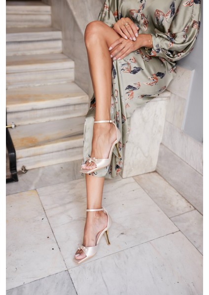 Zlatko Kadın Siyah Saten Topuklu Abiye Sandalet