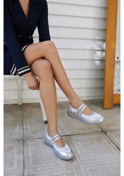 Sergio Kadın Siyah Saten Detay Spor Babet fiyatları