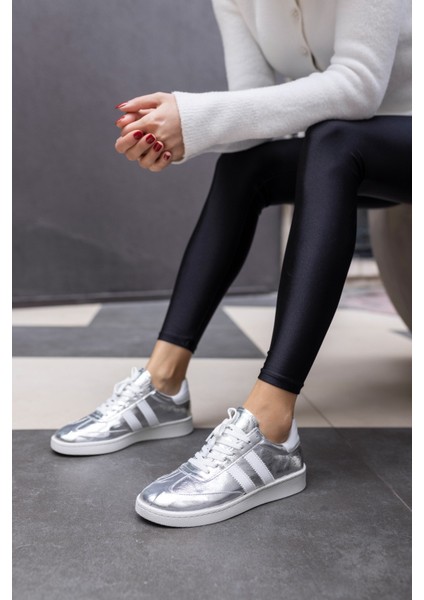 Bruce Kadın Leoapar Bagcıklı Sneaker indirimleri