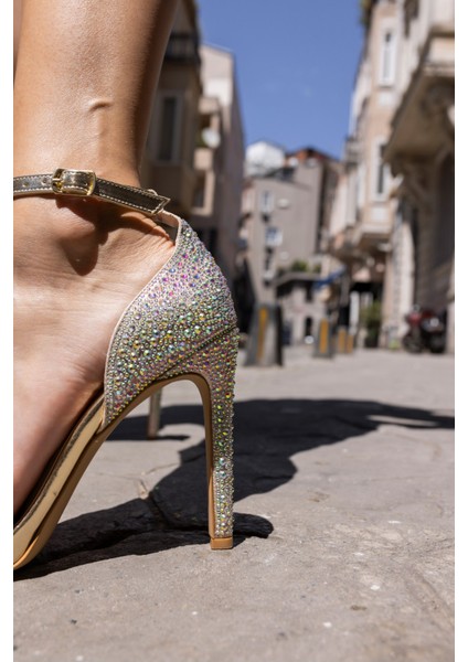 Vili Kadin Gumus Taş Detayli Tek Bant Topuklu Abiye Sandalet