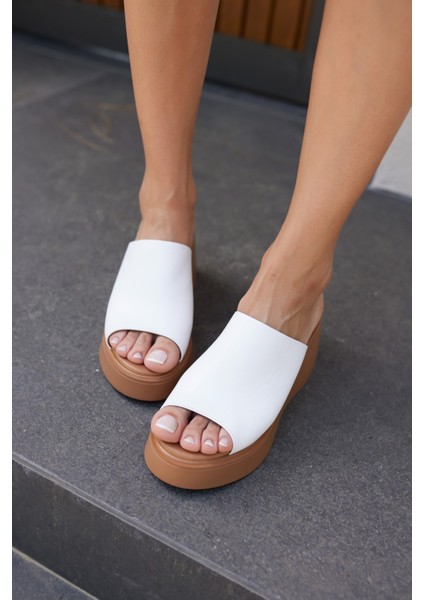 Pacho Kadın Beyaz Gercek Deri Terlik
