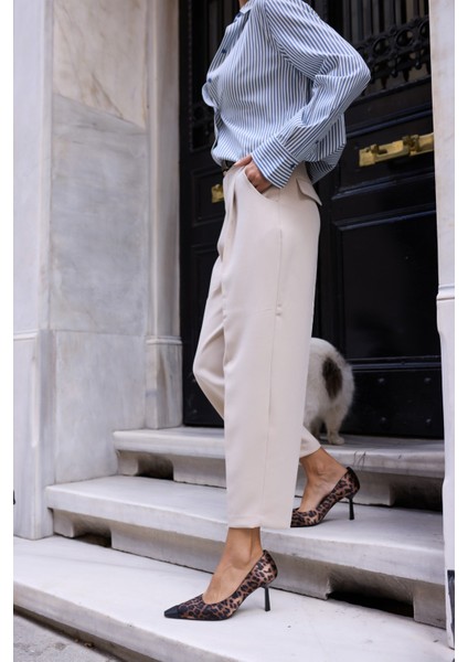 Gilla Kadın Leopar Siyah Burun Demiri Topuklu Ayakkabi fiyatları