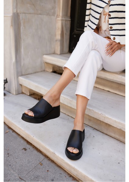 Pacho Kadın Beyaz Gercek Deri Terlik fırsatları