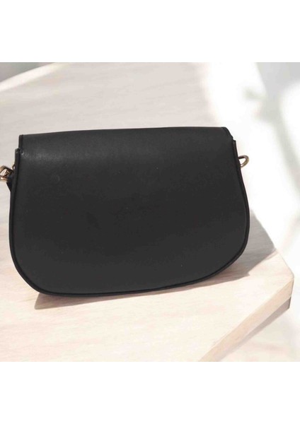 Tasarım Mini Boy Omuz ve El Askılı Kadın Çanta modelleri