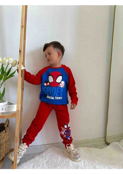 Spidey Desenli Erkek Çocuk Takımı modelleri