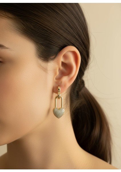 Kalpli Zirkon Taşlı Gold Renk Küpe