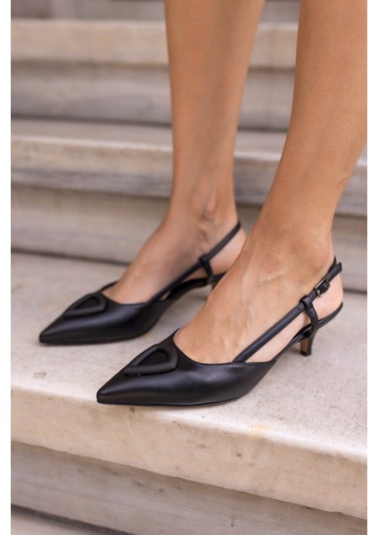 Sudel Kadın Siyah Mini Topuklu Sandalet