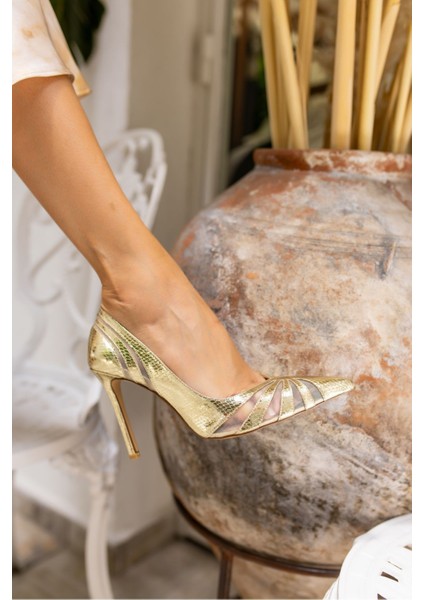 Datra Kadin Altın Stiletto Topuklu Ayakkabi