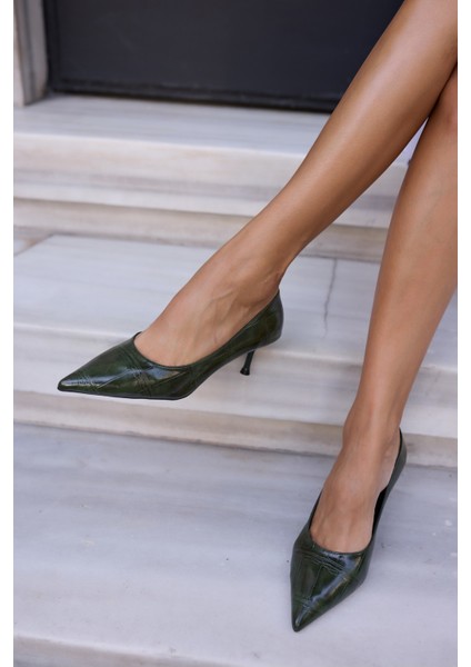 Sorescu Kadın Bordo Kroko Detay Stıleto modelleri