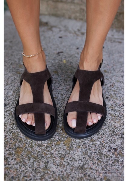 Pesco Kadin Kahve Suet Sandalet indirimleri