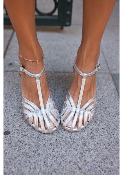 Jeroy Kadın Nude Bantlı 5 cm Topuklu Sandalet