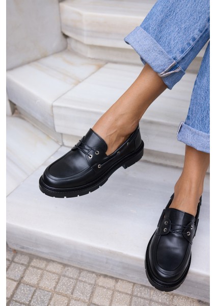 Robin Kadin Siyah Cilt Bagcıklı Loafer Ayakkabi fiyatları