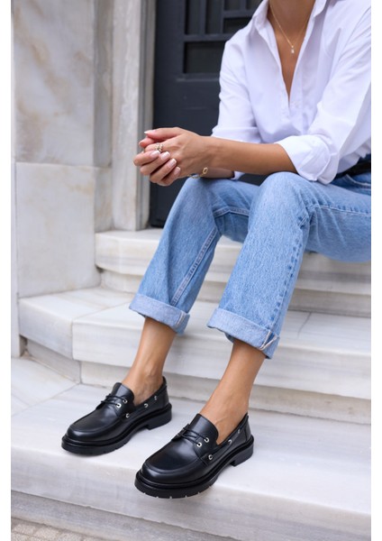 Robin Kadin Siyah Cilt Bagcıklı Loafer Ayakkabi modelleri