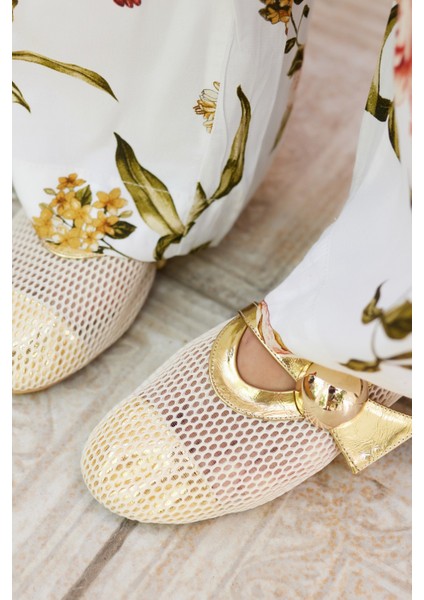 Nika Kadın Siyah File Toka Gold Detay Babet