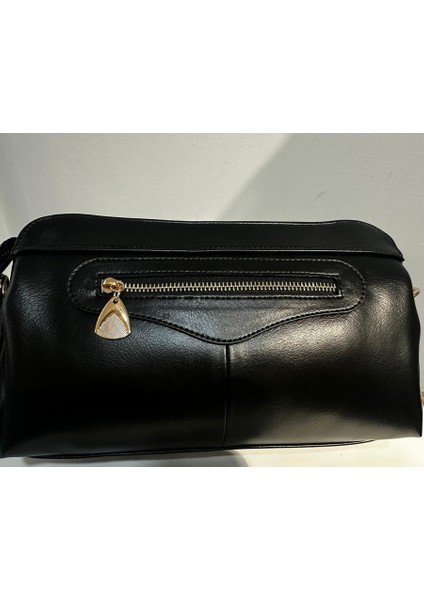 Siyah Çanta fırsatları