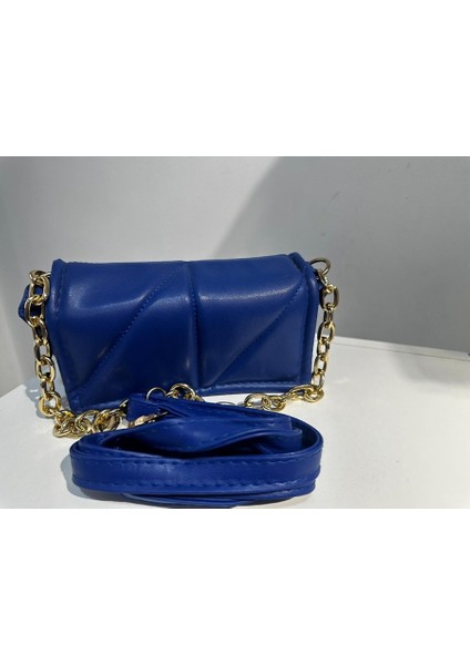 Lacivert Zincirli Çanta fırsatları