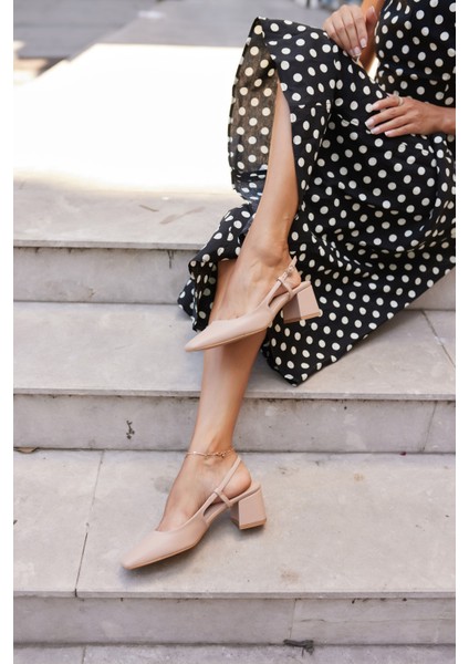 Alfama Kadın Nude Kut Burunlu Kalın Topuklu Sandalet indirimleri