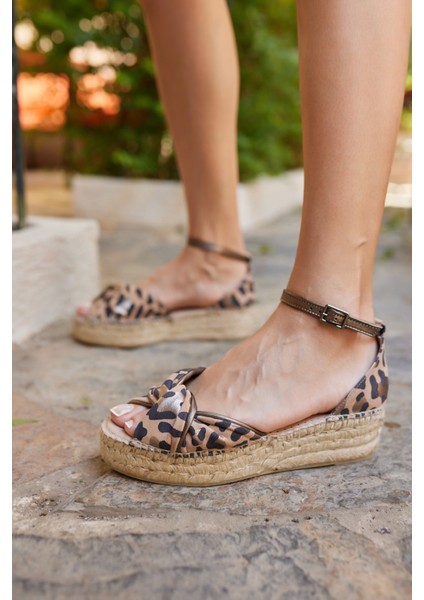 Torgos Kadın Leopar Deri Espadrıl Taban Ispanya Uretımı Sandalet fırsatları