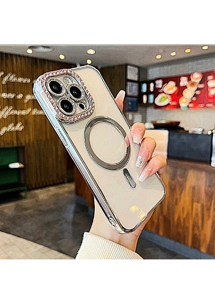 iPhone 12 Pro Max Magsafe Özellikli Kamera Lens Koruma Çerçeveli Taşlı Simli Yüksek Kalite Kılıf fiyatları