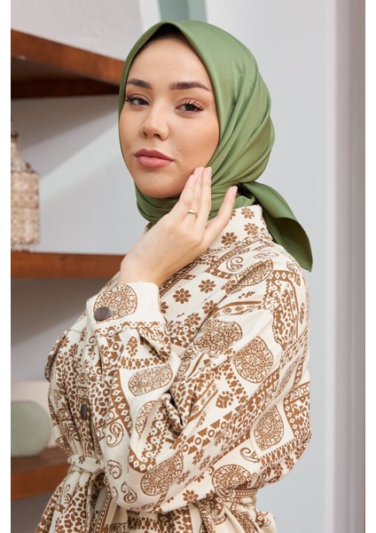 Çim Yeşili Silk Home Düz Twill Polyester Eşarp