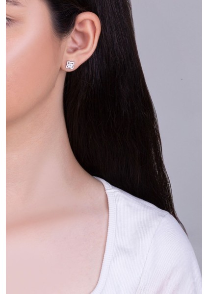 Işıltılı Yonca 18 Ayar Beyaz Altın Kaplama Gümüş Küpe fırsatları