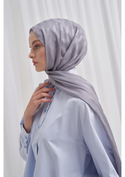 Silver Carell Küpçizgi Jakar Italyan Ipekli Şal fiyatları