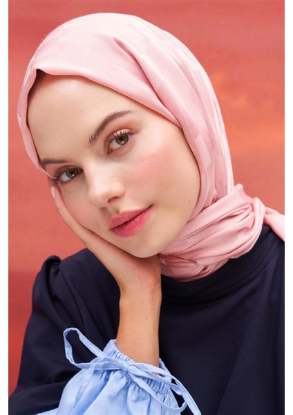 Pudra Carell Küpçizgi Jakar Italyan Ipekli Şal indirimleri