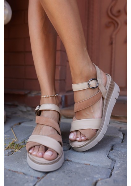 Sposa Kadın Taba Mercan Garnili Dolgu Deri Sandalet