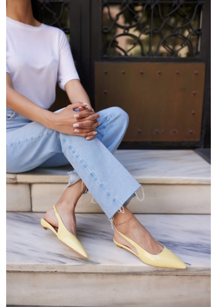 Haris Kadın Tereyag Sarısı Gercek Deri Mını Topuklu Slingback Ayakkabi