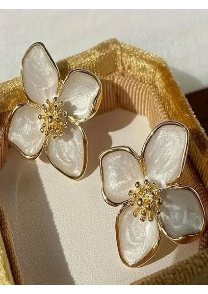 14K Altın Kaplama Beyaz Çiçek Küpe fiyatları