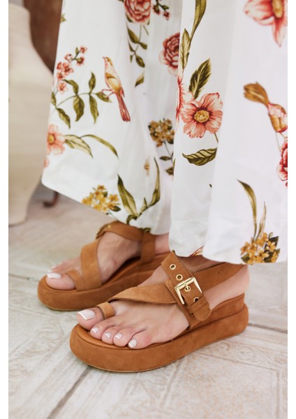 Pery Kadin Taba Gercek Suet Dolgu Taban Sandalet