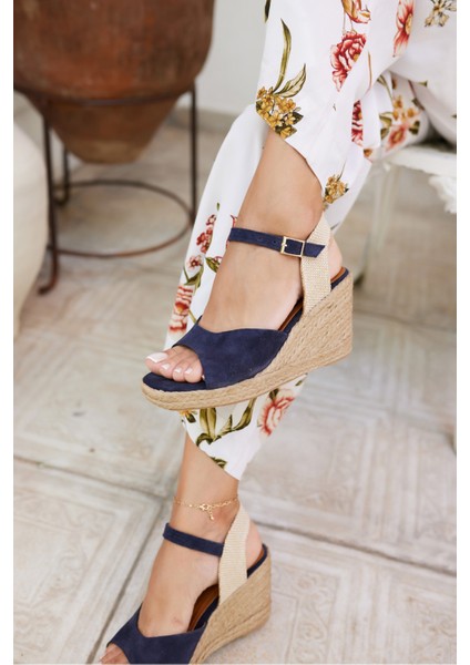 Bobi Kadin Lacivert Gercek Deri Suet Espadril Sandalet indirimleri
