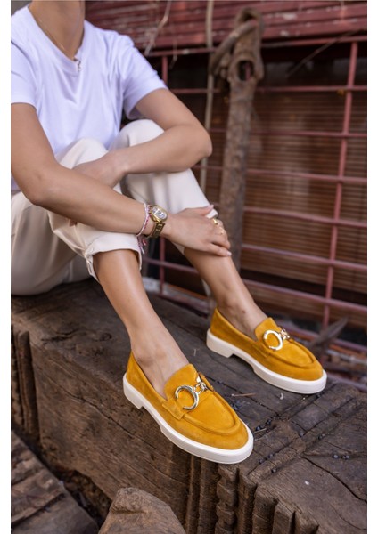 Granda Kadın Sari Gercek Deri Suet Loafer Ayakkabi