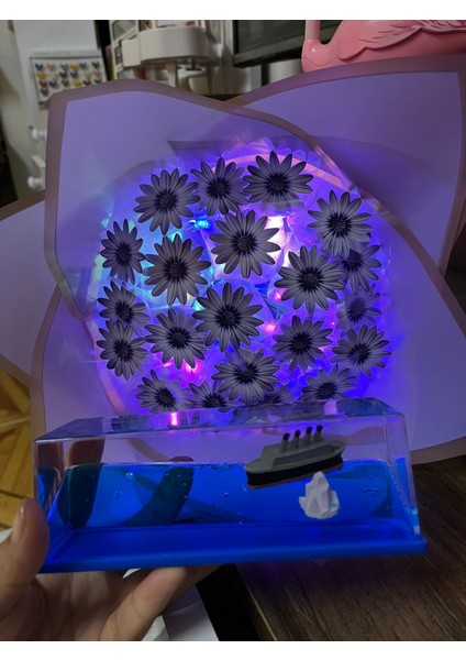 Kelebekli Papatya Buketi